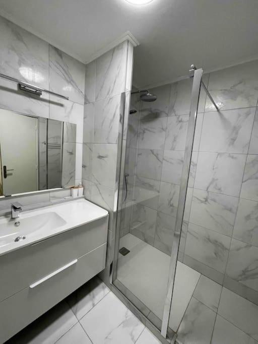 3 Pieces Apartment A Juan-Les-Pins Antibes Eksteriør billede