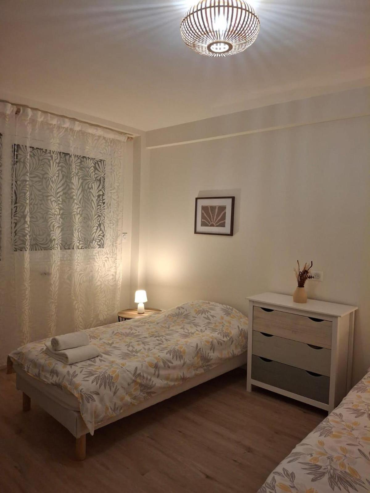 3 Pieces Apartment A Juan-Les-Pins Antibes Eksteriør billede